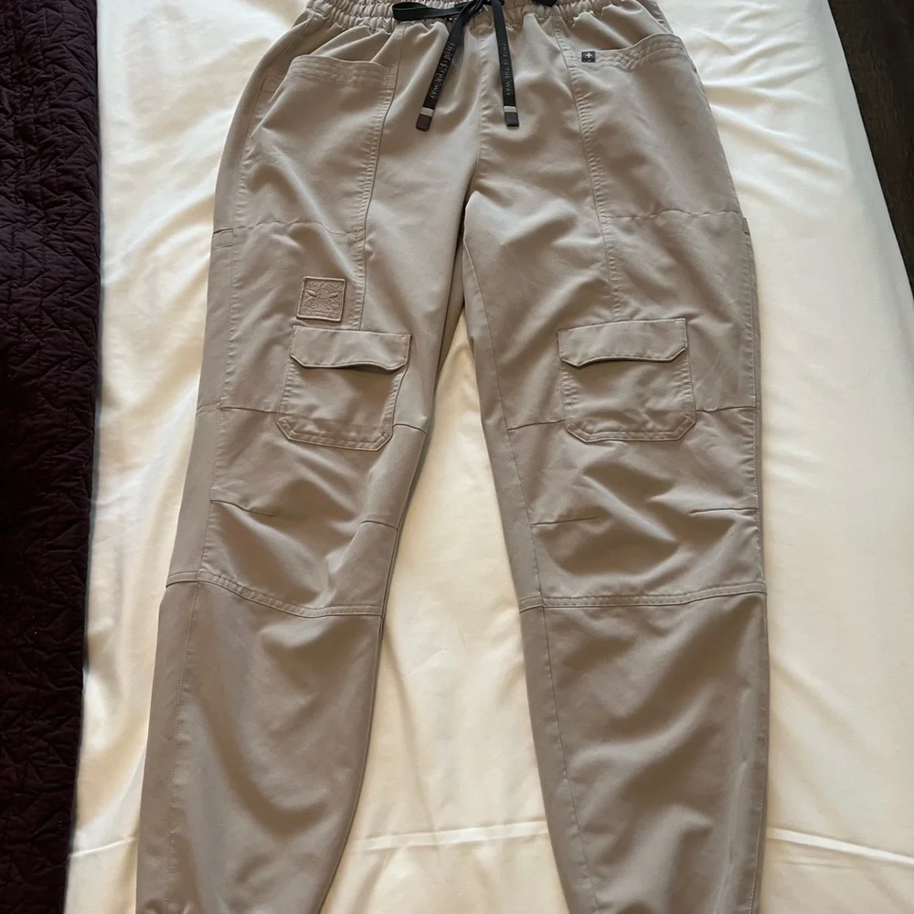 Women's Tan Utility Cargo Jogger Pants